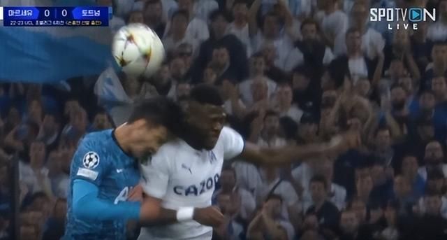 在1-0战胜布伦特福德后，阿森纳暂时登顶积分榜。